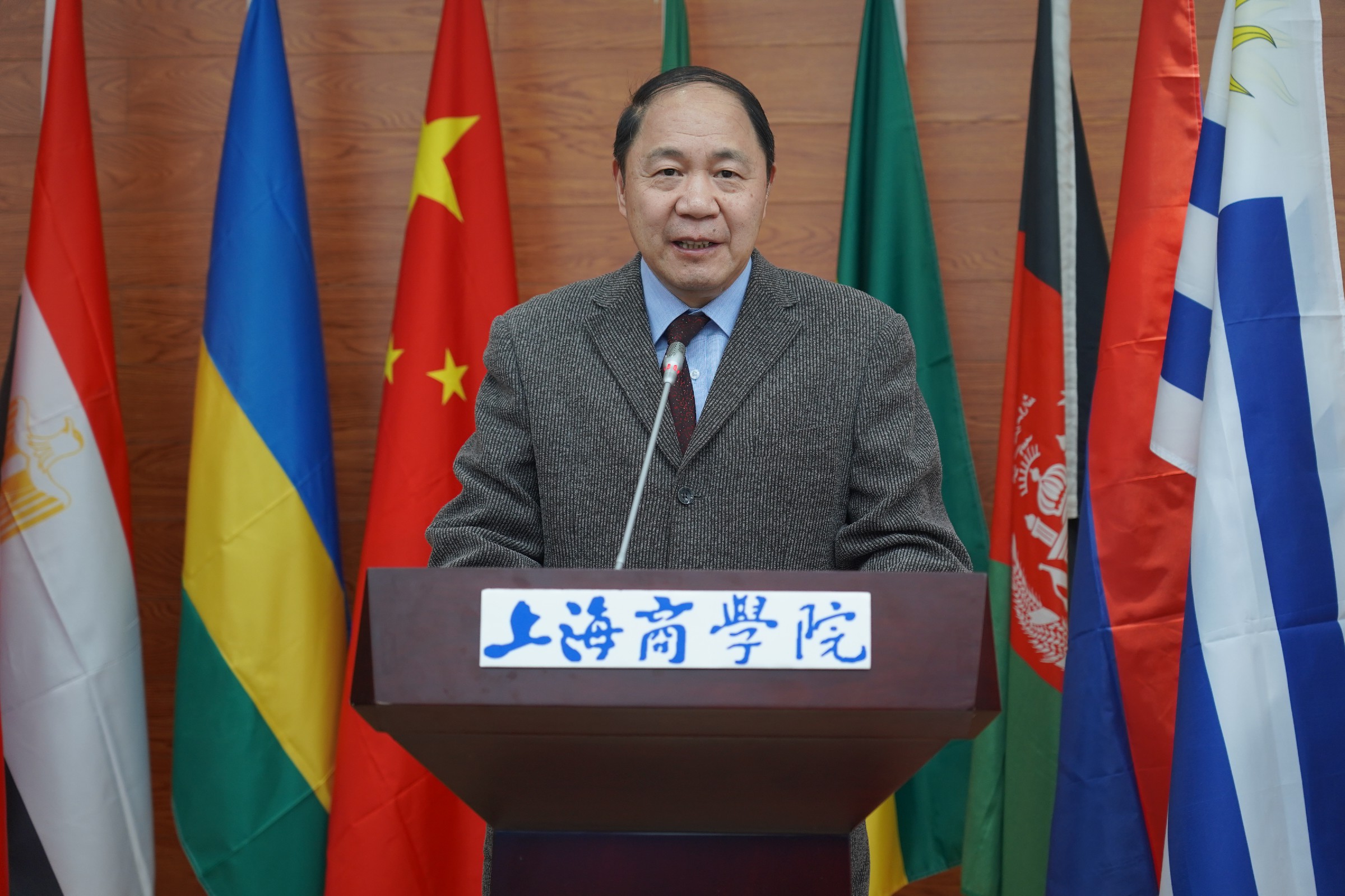 专家代表发言
