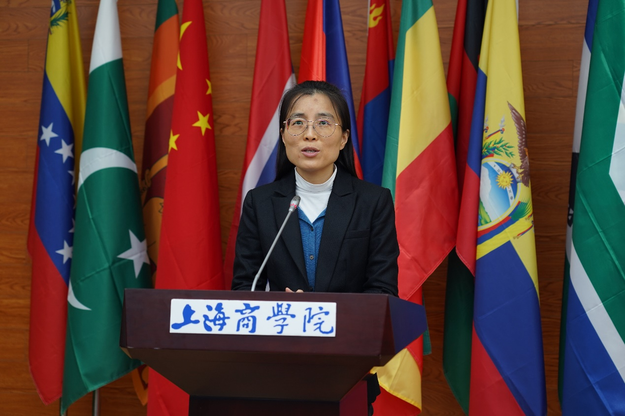 戴莹发言