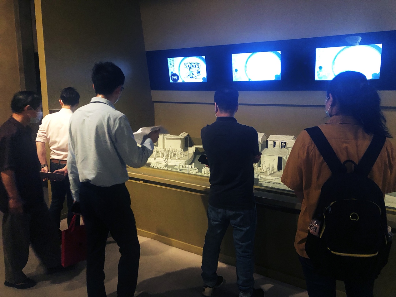 鲁迅纪念馆内多种多媒体展示设备